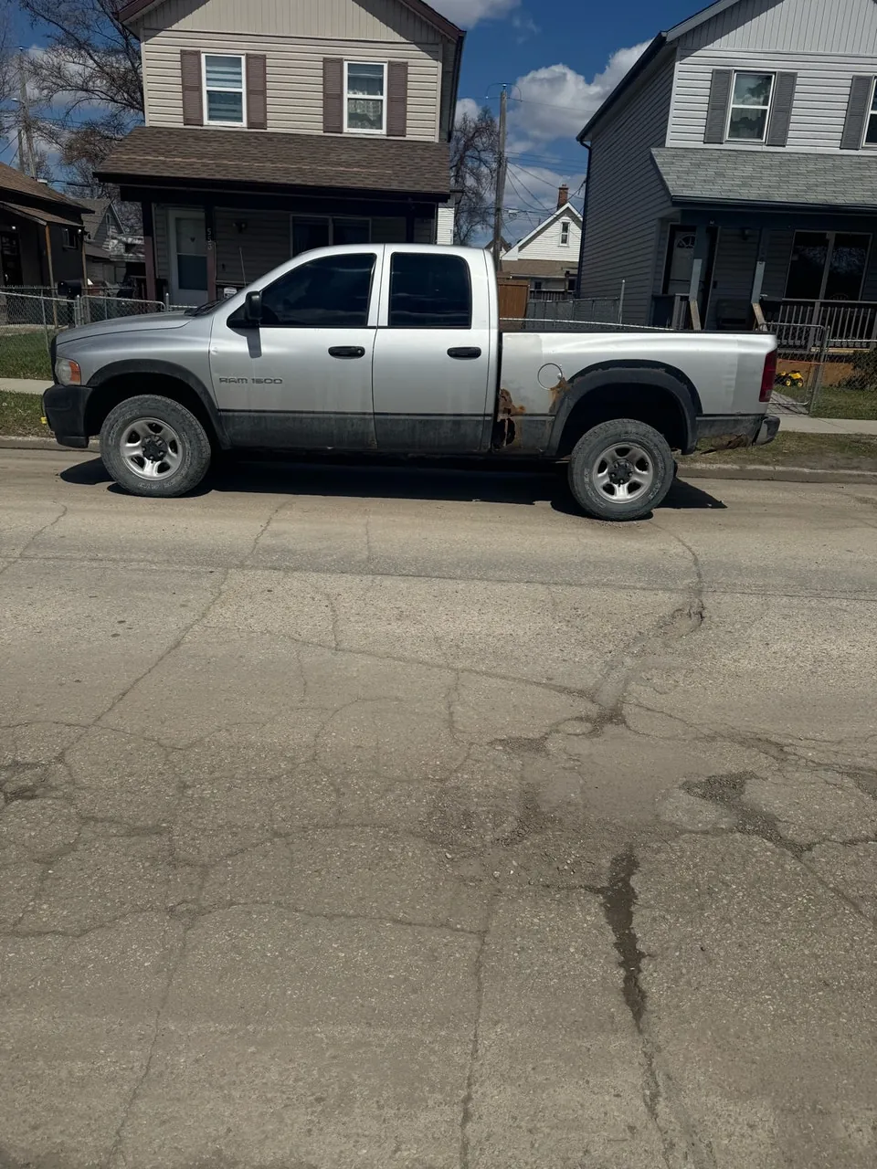 Dodge Ram 1500 2004 photo 2
