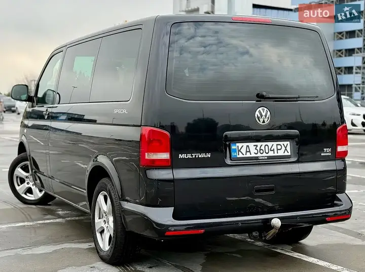 Volkswagen Multivan 2013 photo 5