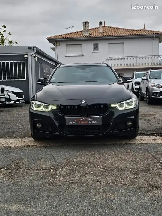 BMW Série 3 2018 photo 2
