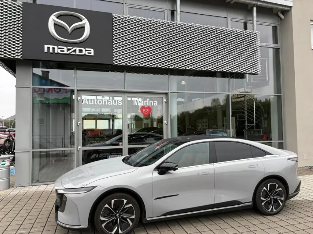 Mazda Mazda6E