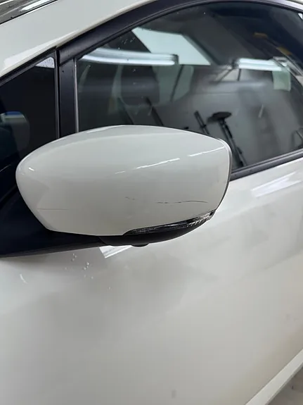 Nissan Leaf 2023 photo 5