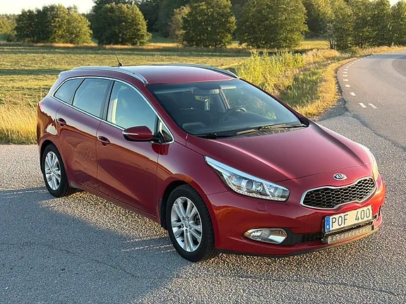 Kia Ceed 2013 photo 4