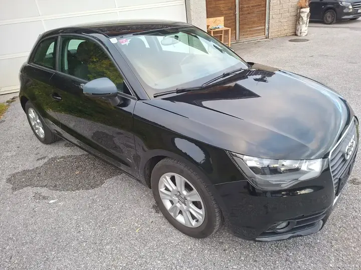 Audi A1 2014 photo 2