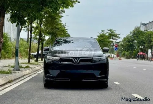 Vinfast Vf9