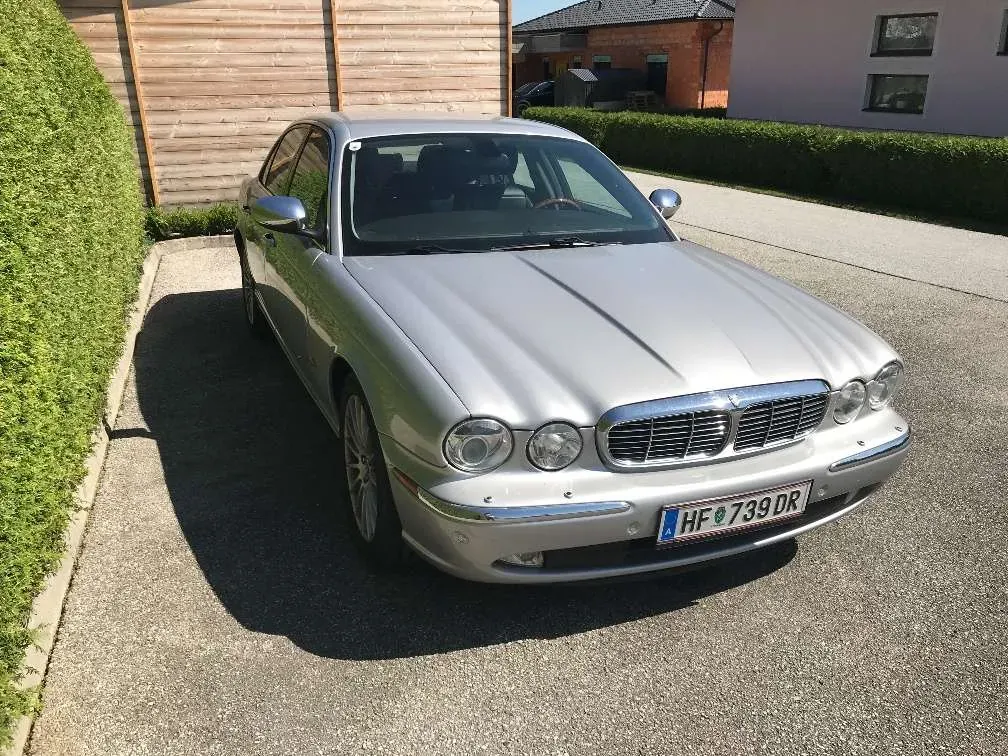 Jaguar Xj 2006 photo 2