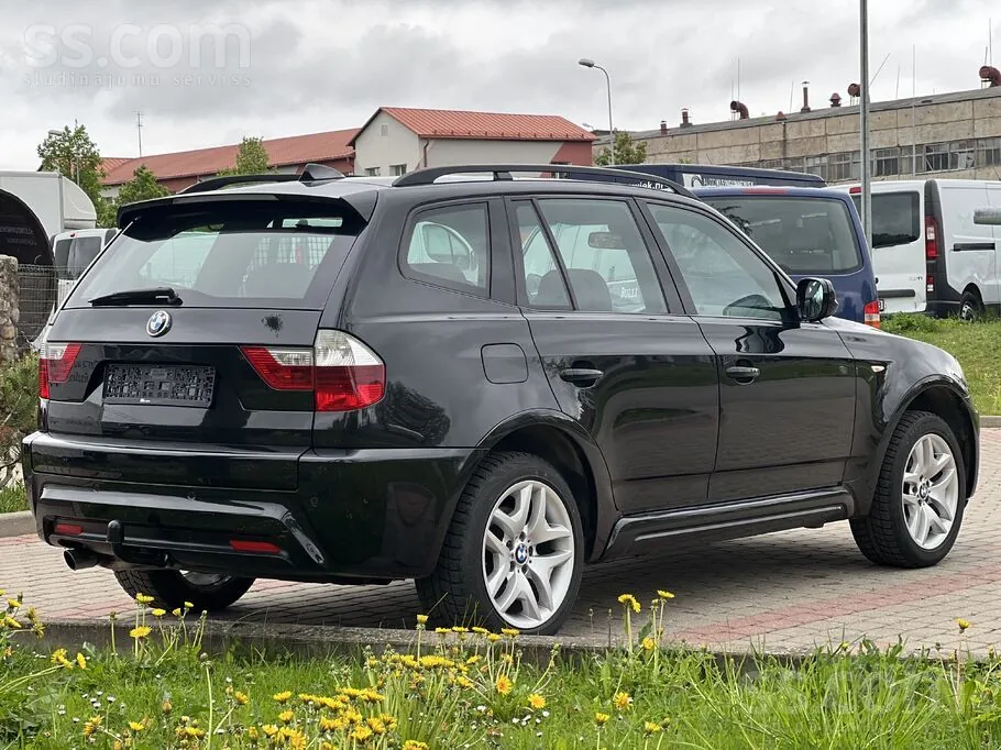 BMW X3 2010 photo 3