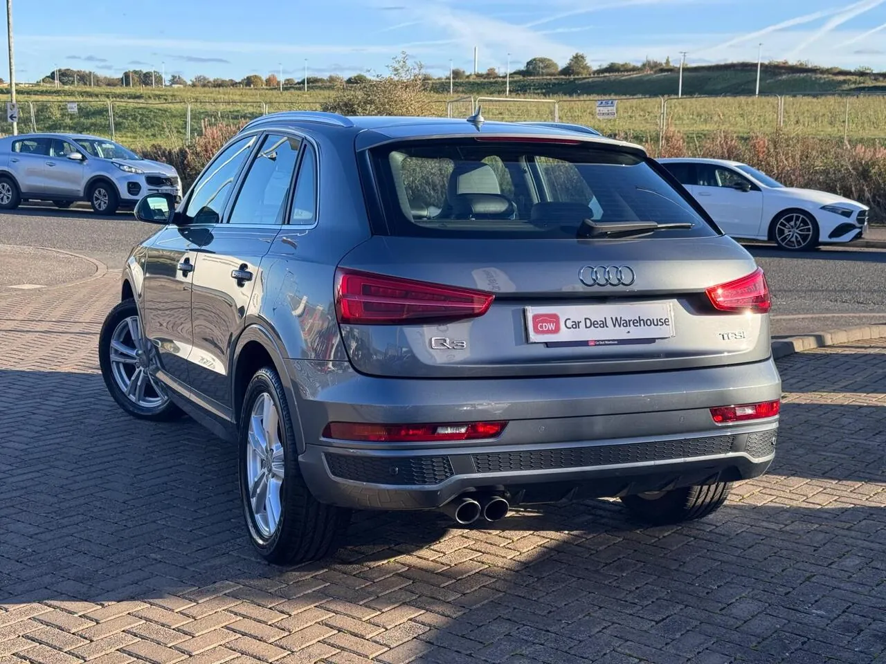 Audi Q3 2018 photo 4