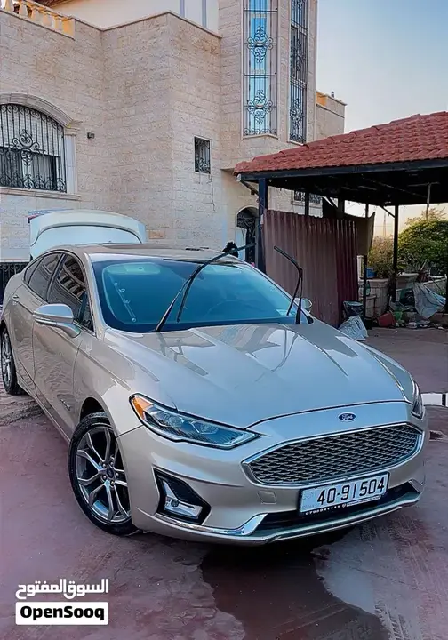 Ford Fusion 2019 photo 2