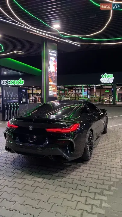 BMW 8 Series 2019 photo 4