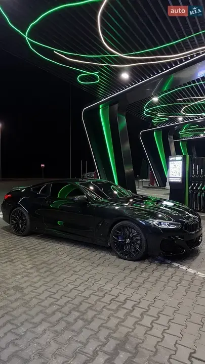 BMW 8 Series 2019 photo 3