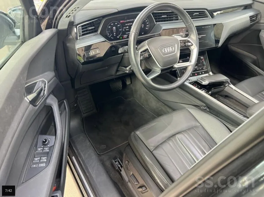 Audi E-Tron 2020 photo 5
