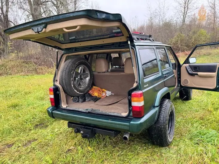 Jeep Cherokee 2001 photo 5