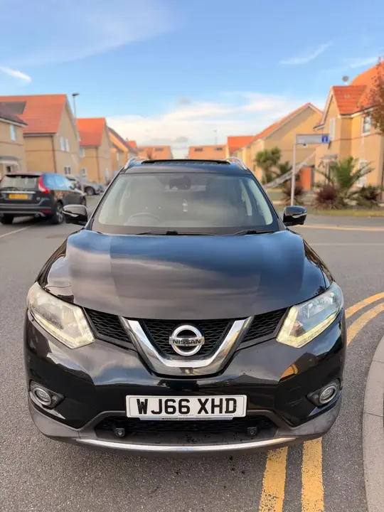 Nissan X-Trail 2016 photo 2