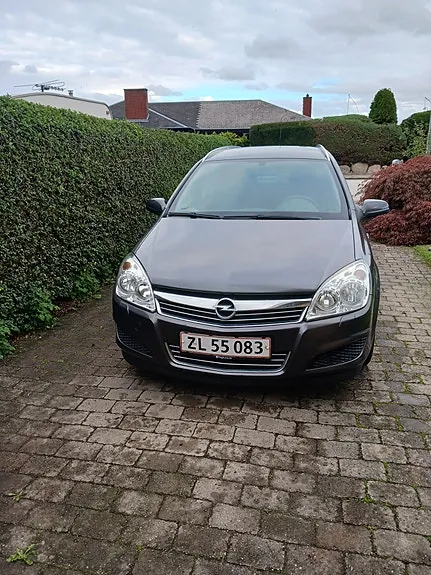 Opel Astra 2008 photo 3