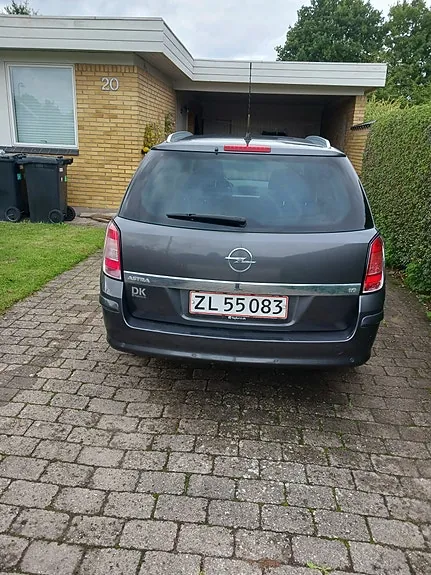 Opel Astra 2008 photo 4