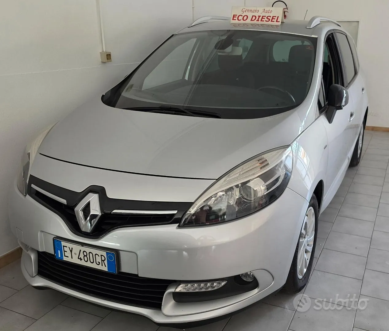 Renault Scenic 2015 photo 2
