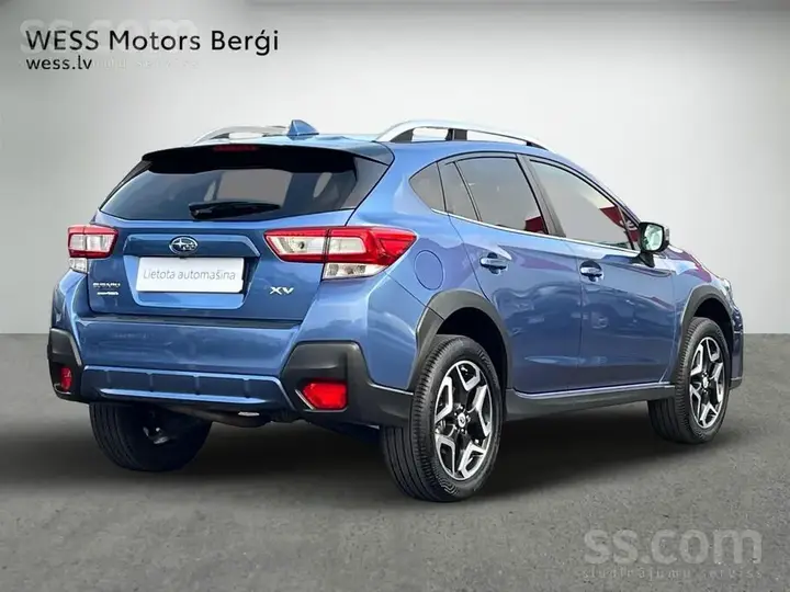 Subaru Xv 2018 photo 2