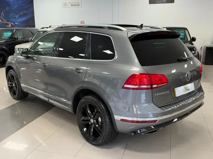 Volkswagen Touareg 2017 photo 3