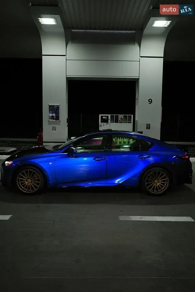 Lexus Is 2021 photo 2