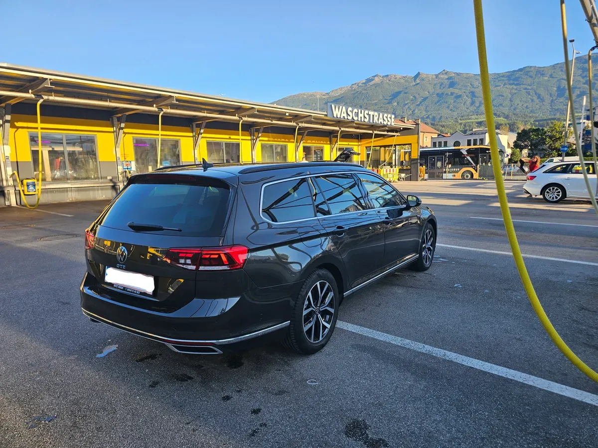 Volkswagen Passat 2022 photo 3