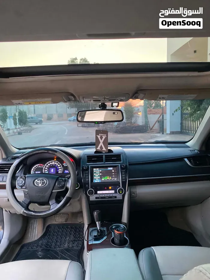 Toyota Camry 2014 photo 4