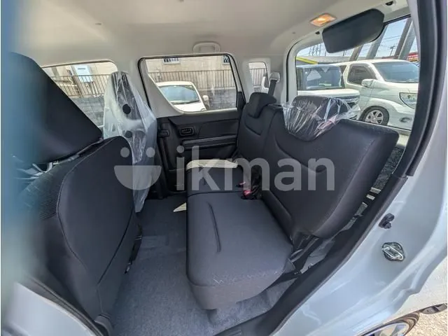 Suzuki Wagon R Fx 2026 photo 5