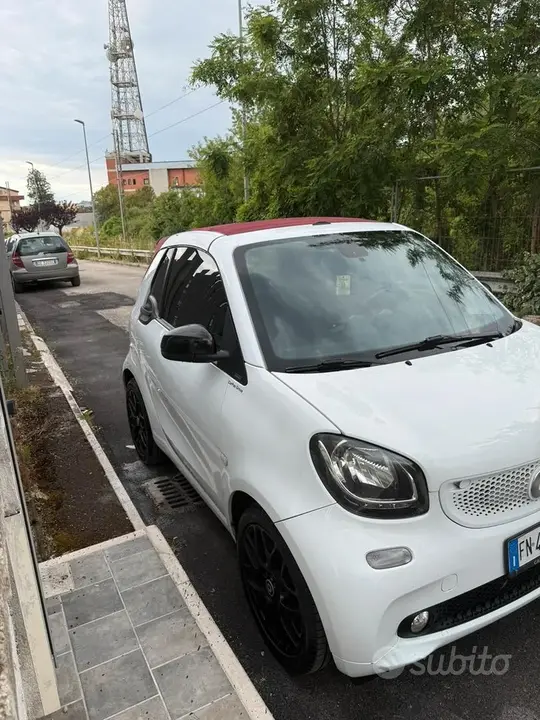 Smart Fortwo 2018 photo 3