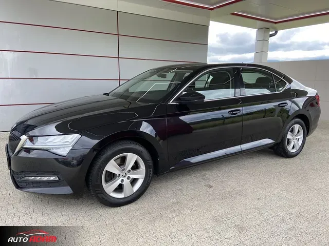 Skoda Superb 2020 photo 2