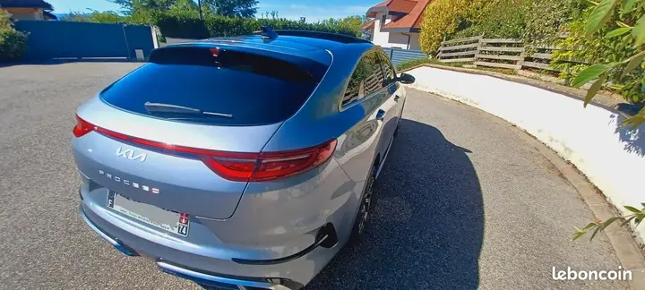 Kia Proceed 2023 photo 2