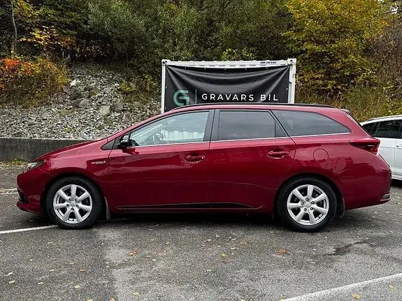 Toyota Auris 2018 photo 5
