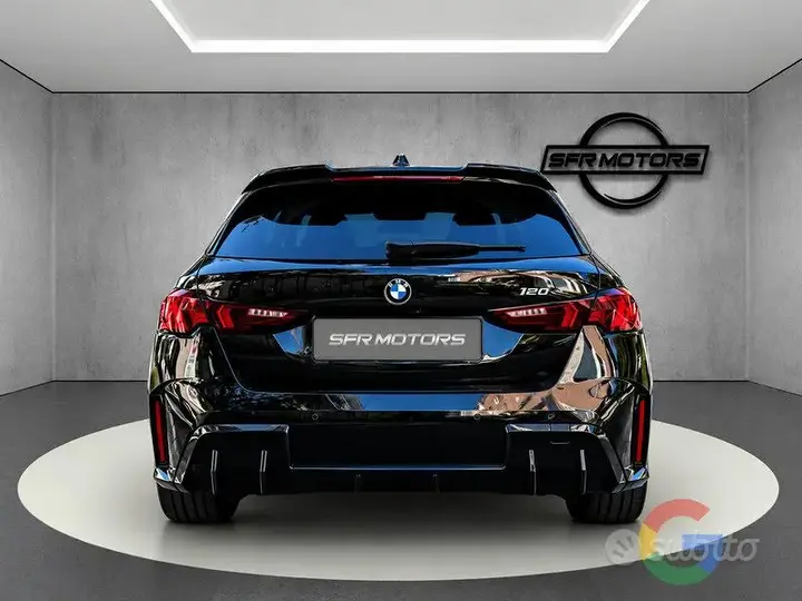 BMW 1 Series 2025 photo 5