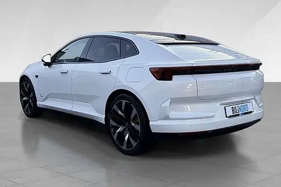 Polestar 4 2025 photo 4