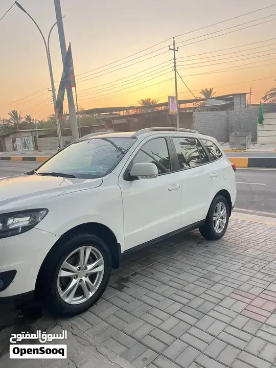 Hyundai Santa Fe 2012 photo 5