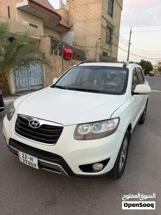 Hyundai Santa Fe 2012 photo 4