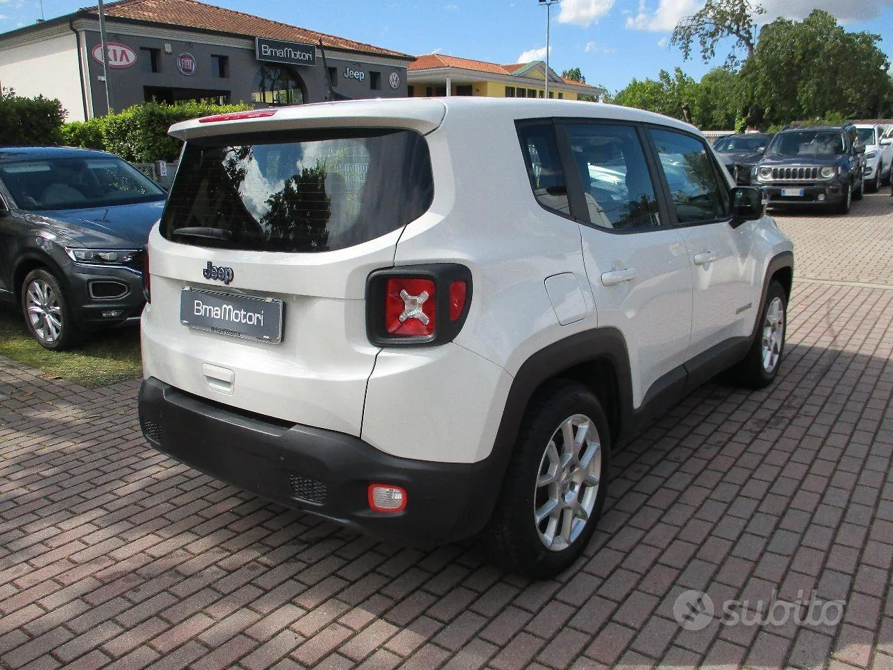 Jeep Renegade 2023 photo 4