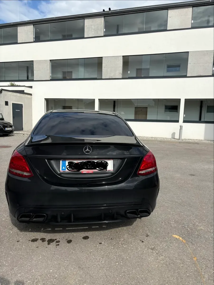 Mercedes-Benz C-Class 2015 photo 2