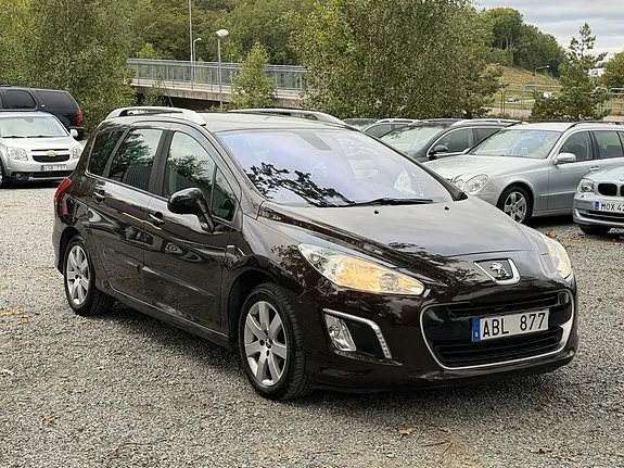 Peugeot 308 Sw 2012 photo 2