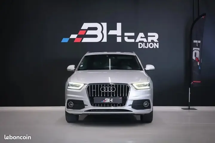 Audi Q3 2014 photo 2