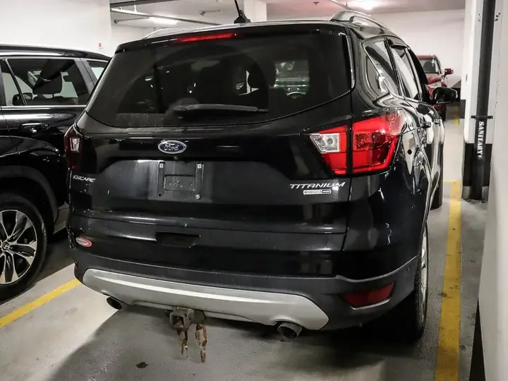Ford Escape 2019 photo 3