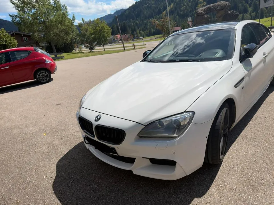 BMW F06