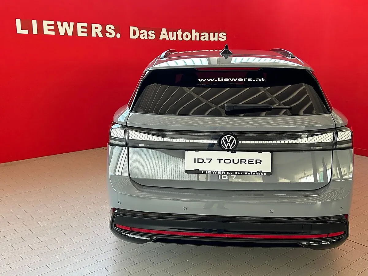 Volkswagen Id.7 2026 photo 2
