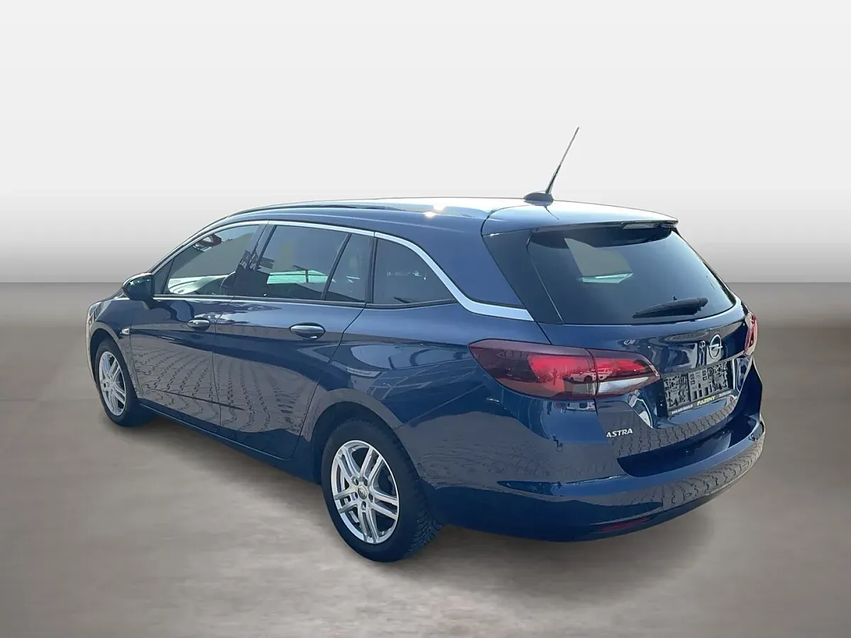 Opel Astra 2021 photo 3
