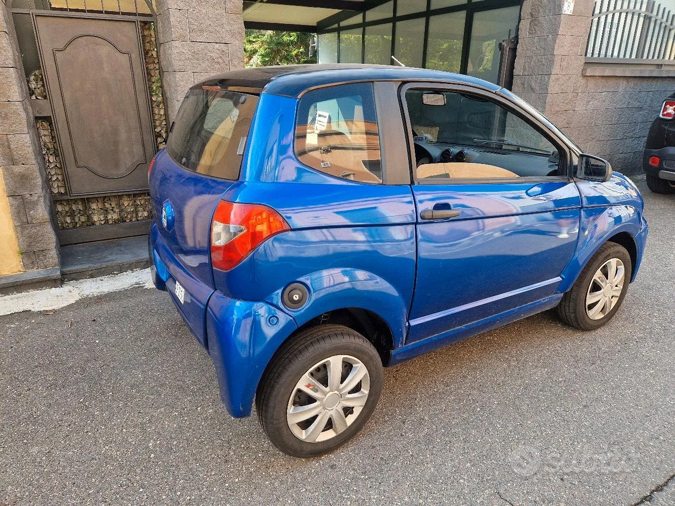 Aixam Minicar 2014 photo 2