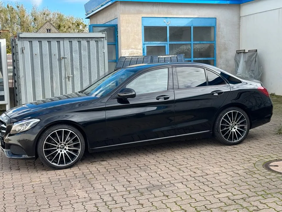 Mercedes-Benz C250