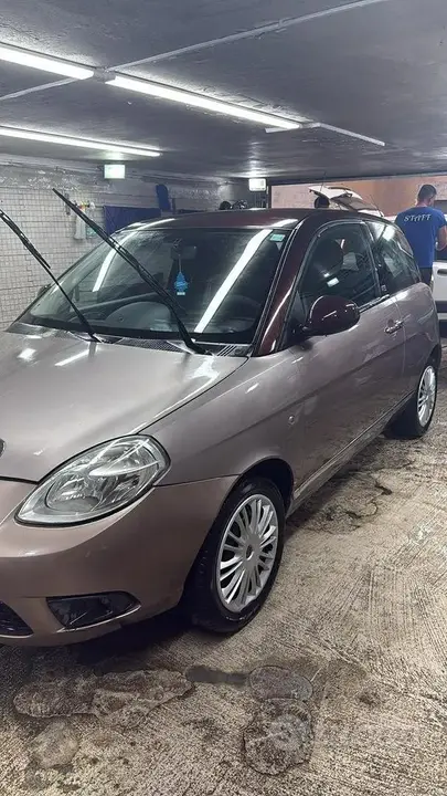 Lancia Ypsilon 2010 photo 2
