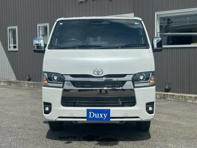 Toyota Hiace Van 2026 photo 5