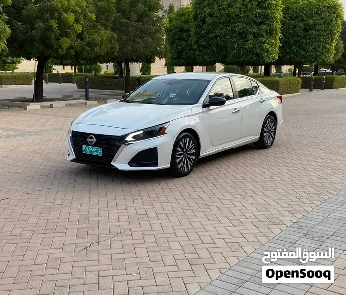 Nissan Altima 2024 photo 4
