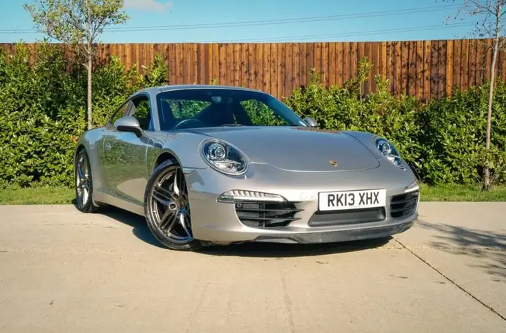 Porsche 911 2013 photo 2