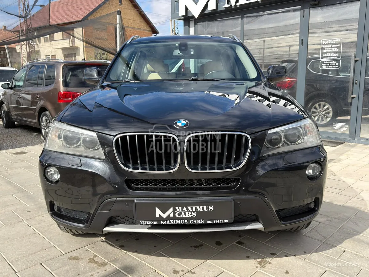 BMW X3 2011 photo 2