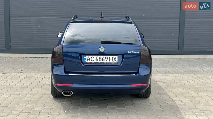Skoda Octavia 2009 photo 3